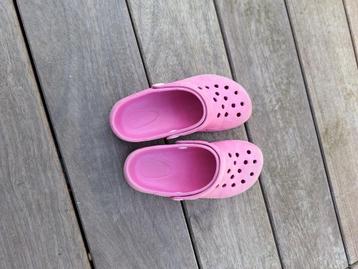 Crocks  beschikbaar voor biedingen