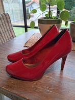 Elegante damesschoen Tamaris, Kleding | Dames, Schoenen, Ophalen of Verzenden, Rood