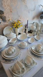 SERVIES HUTSCHENREUTER 103 STUKS..., Huis en Inrichting, Ophalen, Zo goed als nieuw, Overige stijlen, Porselein