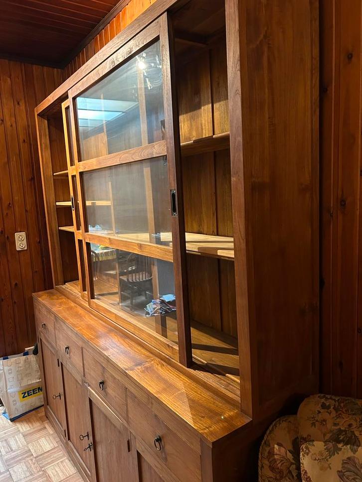 Mooie volhouten prachtige kast, Huis en Inrichting, Kasten | Buffetkasten, Zo goed als nieuw, Ophalen