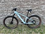MTB Cube Acid frostwhite n black 2022 maat S, Fietsen en Brommers, Ophalen