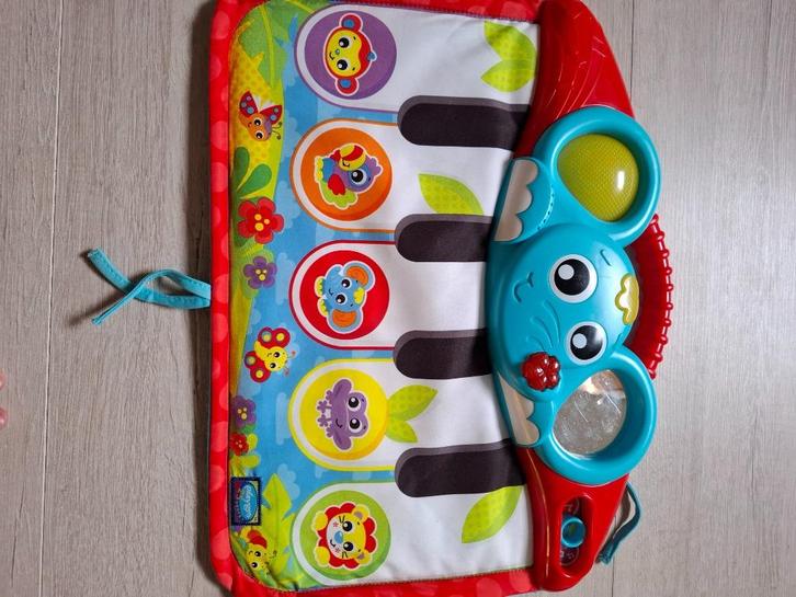 Playgro muziek en licht piano trappelmat, Kinderen en Baby's, Speelgoed | Babyspeelgoed, Gebruikt, Babygym, Met licht, Met geluid