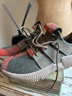 Sneakers adidas als nieuw maat 44 Spotprijs 10 euro, Kleding | Heren, Schoenen, Ophalen, Zo goed als nieuw, Sneakers