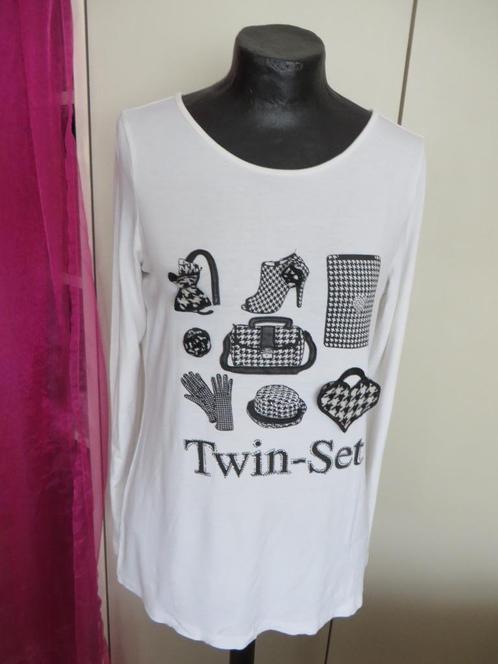 beau et original T-shirt à manches longues de chez TWIN SET, Vêtements | Femmes, T-shirts, Comme neuf, Taille 42/44 (L), Blanc