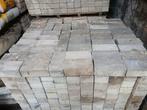 Betonklinkers ongeveer 80 m³, Tuin en Terras, Tegels en Klinkers, Ophalen, Gebruikt, Klinkers, 10 m² of meer