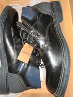 Chaussures 42/44, Ophalen, Zo goed als nieuw