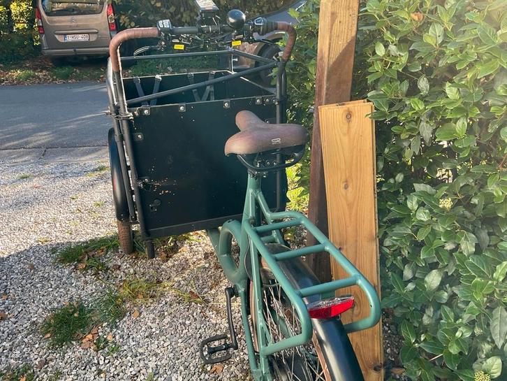 Zg als nieuwe bakfiets te koop met complete beschermhoezen, Fietsen en Brommers, Fietsen | Bakfietsen, Ophalen