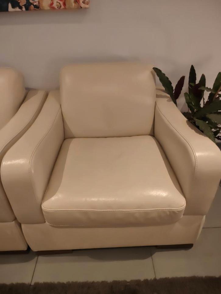 Fauteuil et Pouf Ital Sofa, Maison & Meubles, Canapés | Coins salons complets, Utilisé, Cuir, Enlèvement
