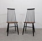 Deux chaises sixites Tapiovaara, Enlèvement, Deux