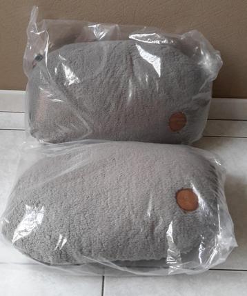 2 x hondenkussen ( NIEUW ) beschikbaar voor biedingen