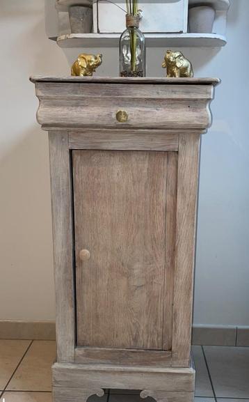 Meuble beschikbaar voor biedingen