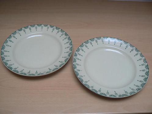 Eetborden (geëmailleerd aardewerk 2 st) jaren 1920 Boch Frèr, Antiek en Kunst, Antiek | Servies los, Ophalen of Verzenden