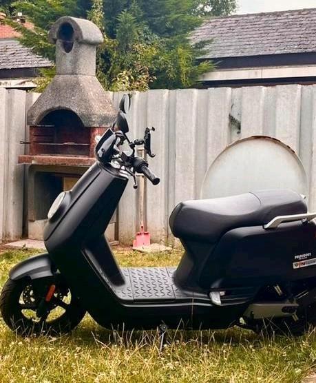 NIU NQI SPORT, Fietsen en Brommers, Scooters | Overige merken, Zo goed als nieuw, Klasse B (45 km/u), Elektrisch, Ophalen
