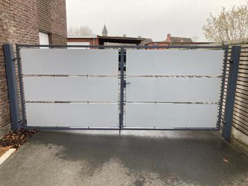 Dubbele poort oprit metaal, Tuin en Terras, Tuinpoorten, Ophalen, Gebruikt, 150 tot 200 cm, IJzer