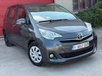 Toyota Verso-S 1.33i Airco/Camera uit 2011, Auto's, Toyota, Voorwielaandrijving, Euro 5, Zwart, 4 cilinders