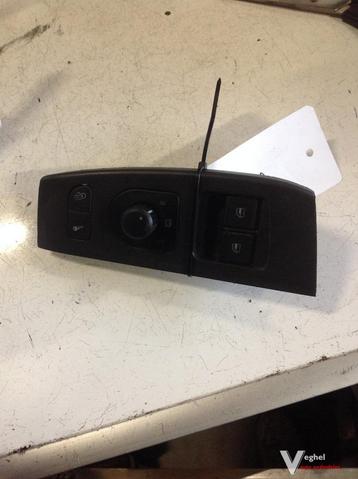 Vw Fox 2006 Raamschakelaars Linksvoor beschikbaar voor biedingen