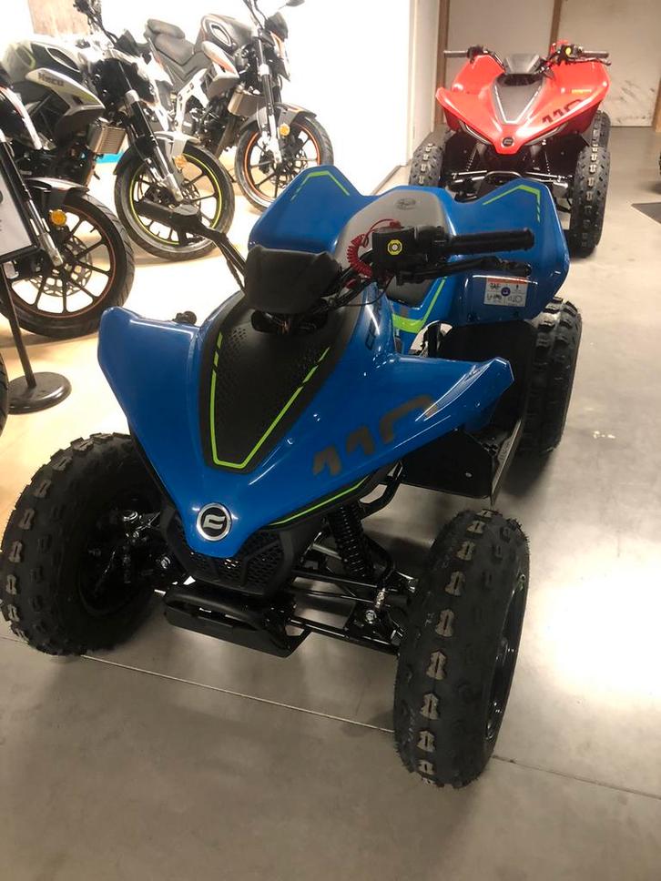 Quad cforce 110cc voor kinderen vanaf 8 jaar, Hobby & Loisirs créatifs, Hobby & Loisirs Autre, Neuf, Enlèvement