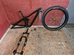 Freeride mtb frame, Fox voorvork, Hope voorwiel, Enlèvement, Comme neuf, Pneu