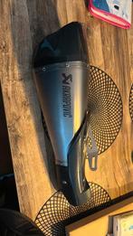 Uitlaat demper akra e gekeurd, Particulier