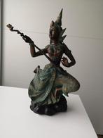 Thaise muzikante, Antiquités & Art, Enlèvement