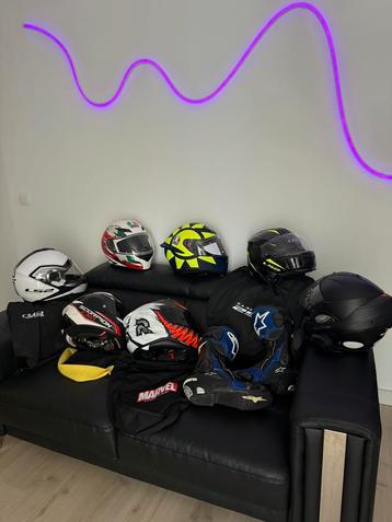 Lot de collections accessoirs moto beschikbaar voor biedingen