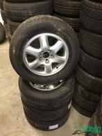 235-60-16 100H Hyundai Tucson Kia Nissan Vredestein Wintrac, Auto-onderdelen, Gebruikt, 16 inch, Banden en Velgen, 235 mm