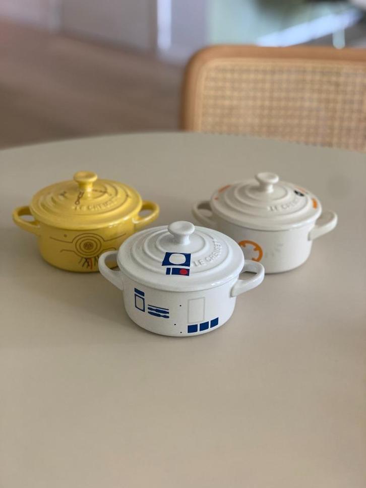 Le Creuset x Star Wars mini-stoofpotjes - LIMITED EDITION, Huis en Inrichting, Keuken | Servies, Nieuw, Schaal of Schalen, Overige stijlen