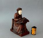 Hand gesculpteerd kantklosster beeldje met benen ( iv…) gezi, Verzenden