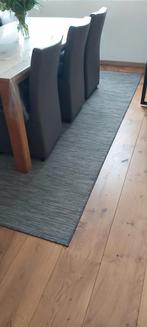 Grijze tapijt; 3x2 meter; gemaakt in België, Maison & Meubles, Ameublement | Revêtements de sol, Comme neuf, Modern, Tapis, Moins de 10 m²