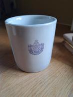 Oude koffiemok met wapenschild, Antiquités & Art, Antiquités | Services (vaisselle) pièces, Enlèvement ou Envoi