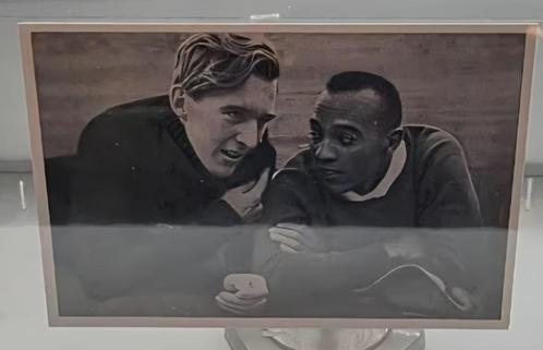 Olympia 1936+Panini+Geen PSA+JESSE Owens+Graduate MGC 7, Hobby en Vrije tijd, Stickers en Plaatjes, Zo goed als nieuw, Plaatje