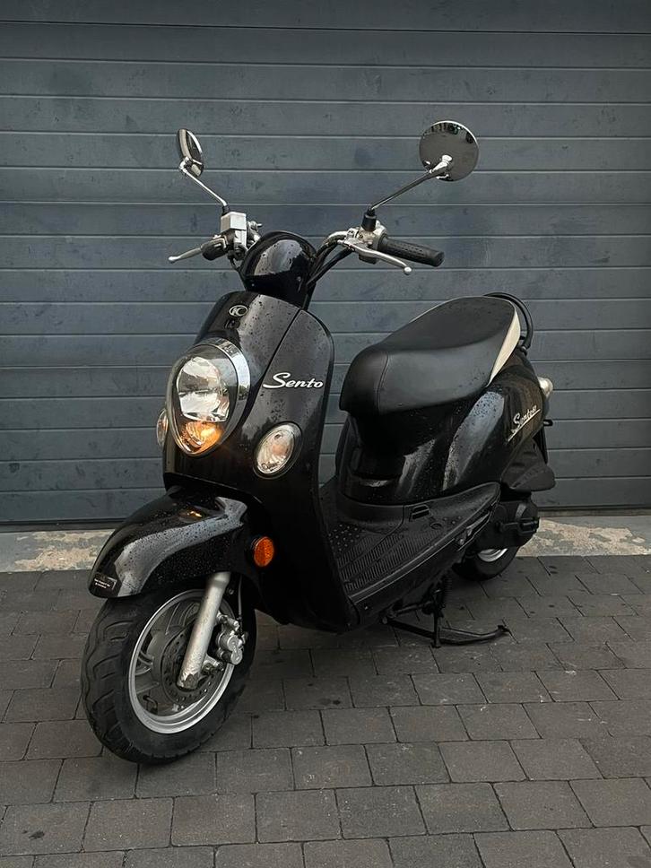 Kymco Sento | A klasse | 11.400km | Onderhouden | 4Takt 50cc, Fietsen en Brommers, Scooters | Kymco, Gebruikt, Overige modellen