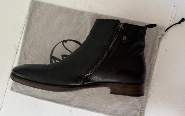 Atelier Voisin volnerfleer schoenen - 44, Kleding | Heren, Schoenen, Zo goed als nieuw, Boots, Zwart, Ophalen of Verzenden