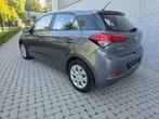 Hyundai i20 Pure (bj 2015), https://public.car-pass.be/vhr/0b128108-385b-403e-95bc-5095a68d49d5, Stof, Euro 6, Bedrijf
