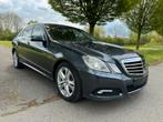 MERCEDES E-KLASSE / AUTOMAAT / AVANT-GARDE! / DEALER, Auto's, Mercedes-Benz, Euro 5, Achterwielaandrijving, Zwart, USB