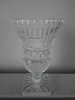 Vase en cristal de Bohême hauteur 23,5 cm, Antiquités & Art, Enlèvement ou Envoi