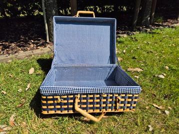 Picknickmand, Hobby en Vrije tijd, Picknickmanden, Ophalen, Zo goed als nieuw
