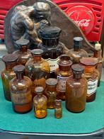 Antiek lot apothekers flessen 2, Ophalen