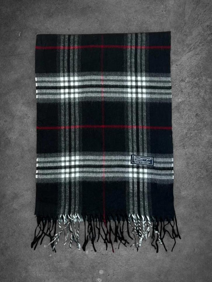 Burberry sjaal zwart, Kleding | Dames, Mutsen, Sjaals en Handschoenen, Zo goed als nieuw, Sjaal, Maat 38/40 (M), Ophalen of Verzenden