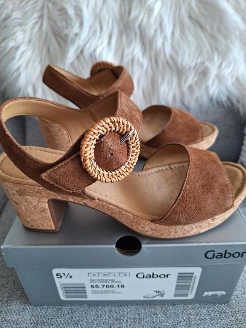 Sandalen m38.5 Gabor nieuwstaat, Kleding | Dames, Schoenen, Nieuw, Ophalen of Verzenden