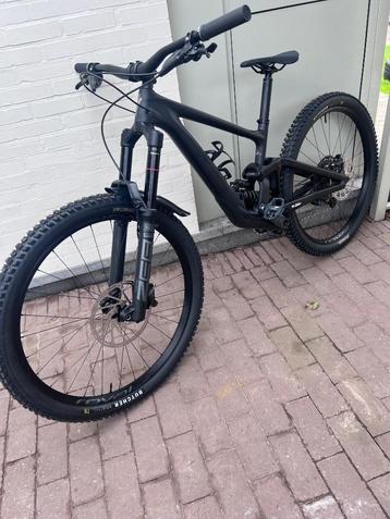Specialized enduro expert  beschikbaar voor biedingen