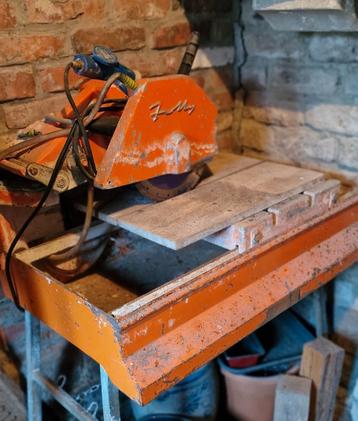 Tegelzaag / water zaagtafel Tierre, Doe-het-zelf en Bouw, Gereedschap | Zaagmachines, Ophalen, Gebruikt