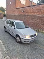 Volkswagen polo 1.4 essence 82.000km roule très bien, Autos, Volkswagen, Argent ou Gris, Achat, Boîte manuelle, Air conditionné