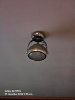 Wand en Plafond lamp, Ophalen