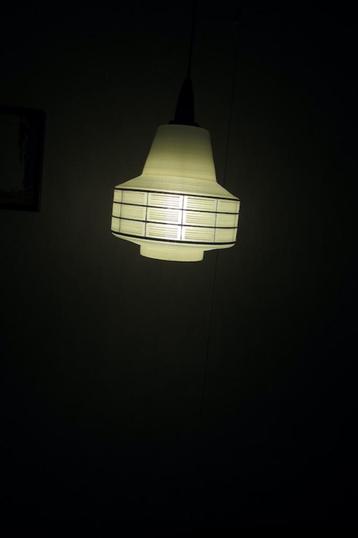 vintage hanglamp beschikbaar voor biedingen