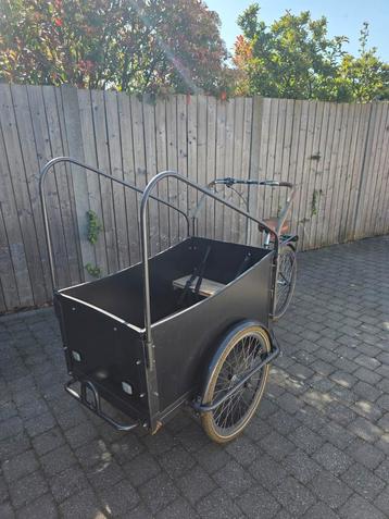 Vélo cargo 4 places Troy, Enlèvement, Utilisé