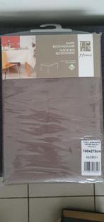 Nappe en tissu couleur taupe, Ophalen, Nieuw, Rechthoek, Binnen