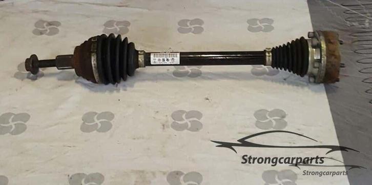 Aandrijfas links VW 1K0407271HH, Auto-onderdelen, Transmissie en Toebehoren, Volkswagen, Gebruikt, Ophalen of Verzenden
