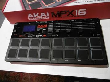 AKAI MPX16 Sampler beschikbaar voor biedingen