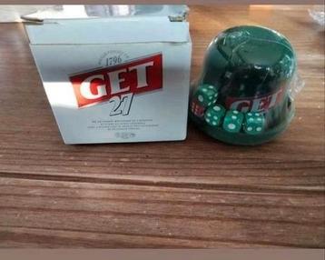 Ontvang een spel met 27 dobbelstenen.
Nieuwstaat... Verpakt. beschikbaar voor biedingen